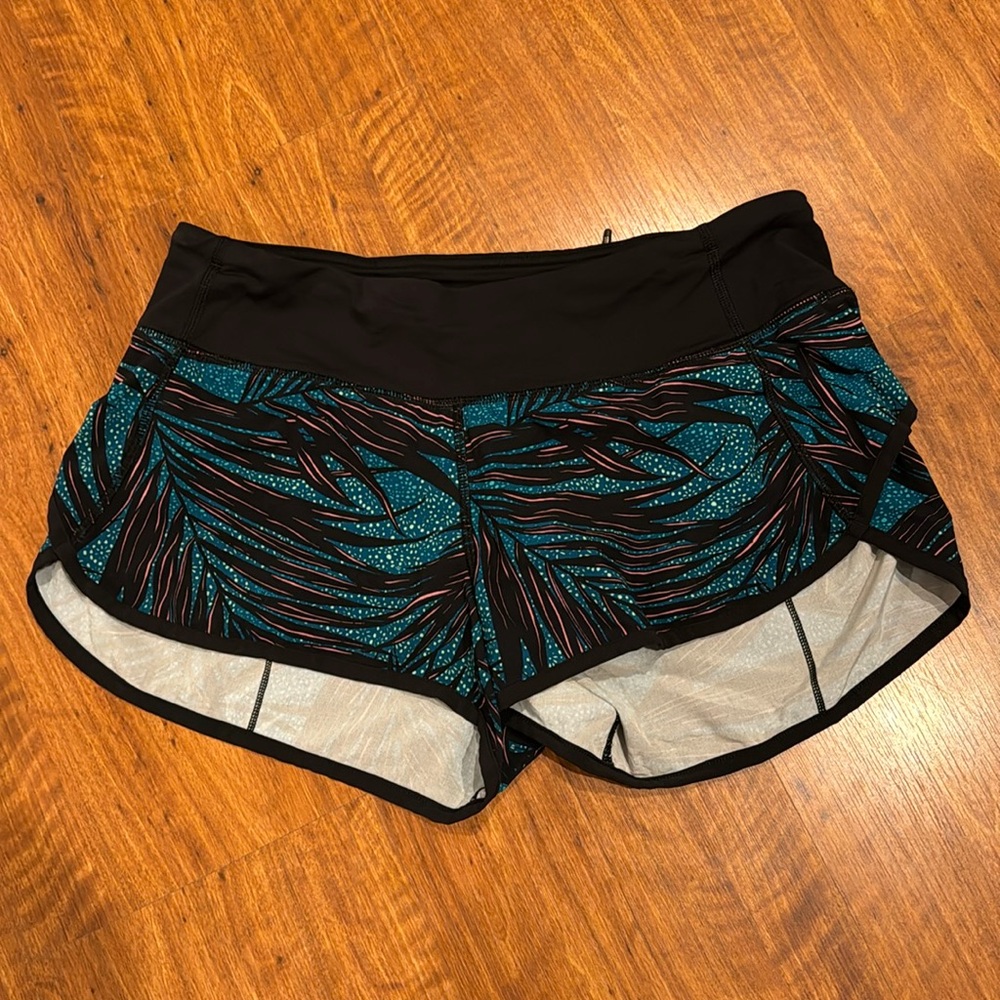 lululemon speed shorts size 6